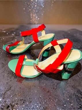 Kate Spade Patricia Patent Leather T-Strap Block Heel Sandals 7.5 B
